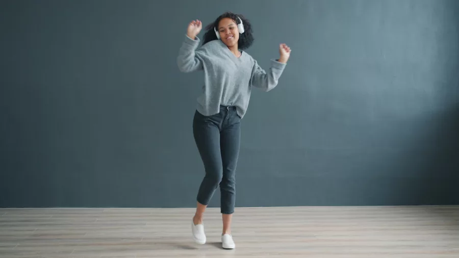 Les zones de BPM en Lindy Hop : lent, medium, rapide et pourquoi ça compte
